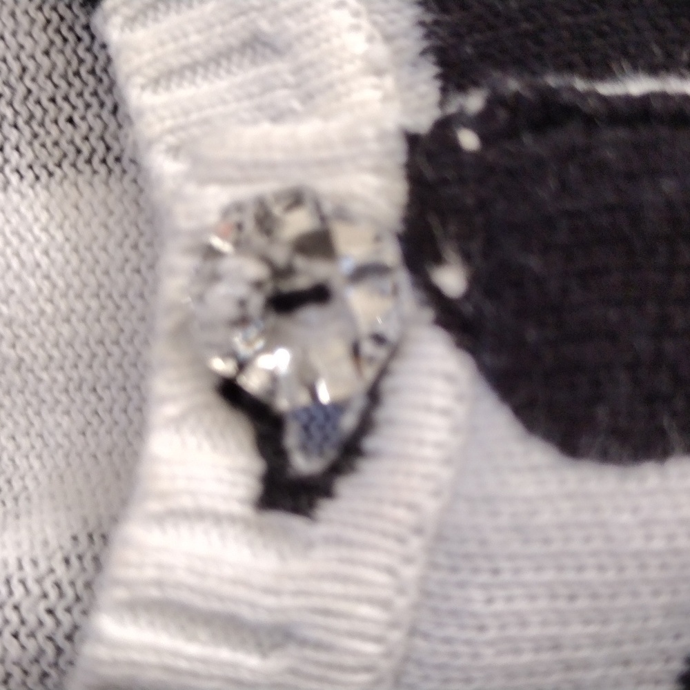 Relativity sweater. - Picture 13 of 13